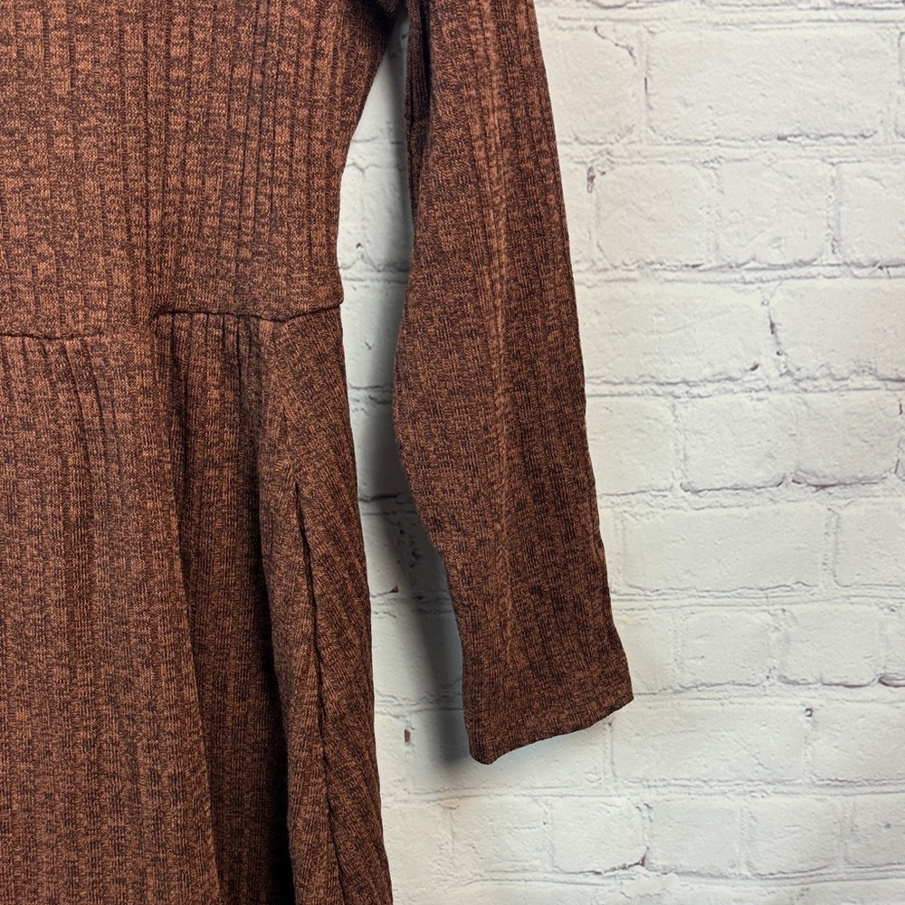 BloomChic Brown Long Sleeve Sweater Dress Plus 1X - Picture 4 of 7